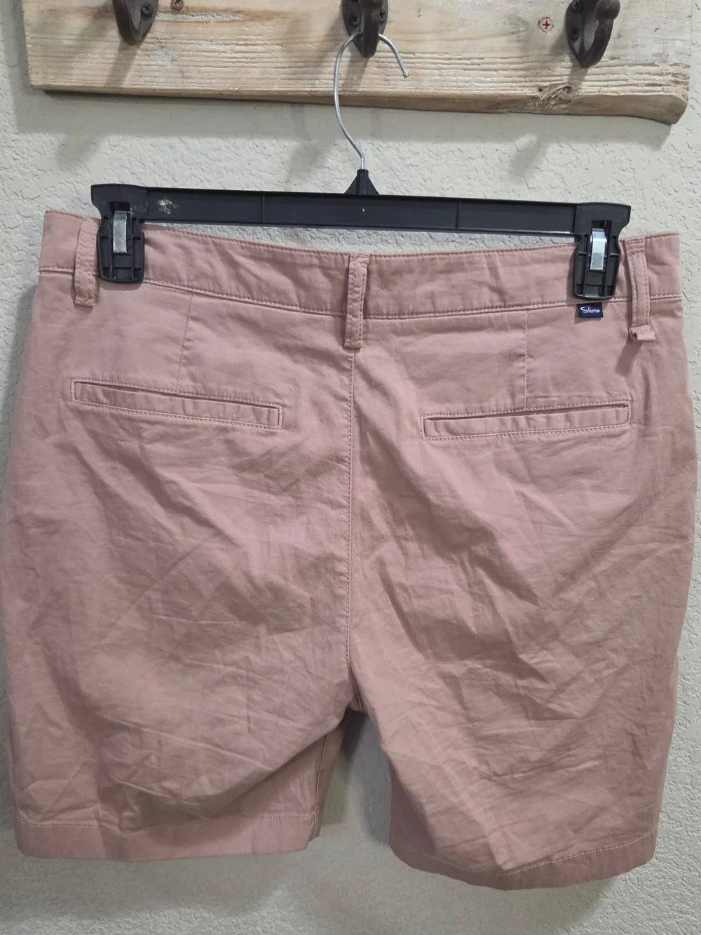 Shore Men's Blush Pink Flat Front Stretch Shorts
